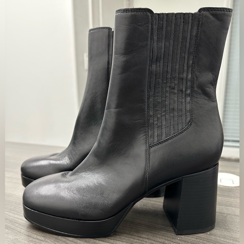 Nine West boots